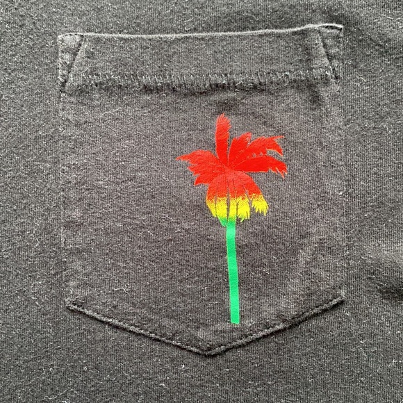 H&M men’s graphic tee - Picture 4 of 7